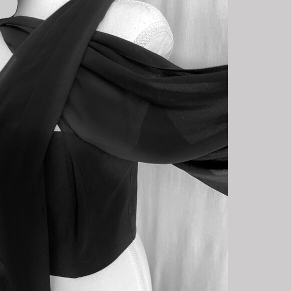 ASOS women's top, black, elegant, size 8, nice design - Picture 3 of 5